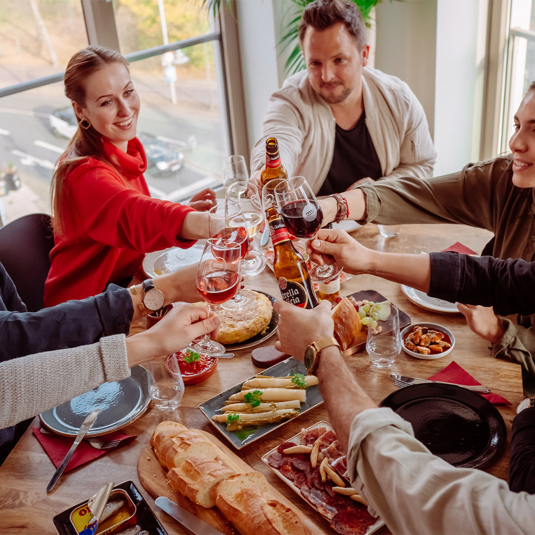 Tortilla de Patata- spanisches Kartoffelomelette von Mas Recetas – Mas ... Tortilla de Patata- spanisches Kartoffelomelette von Mas Recetas – Mas ...
