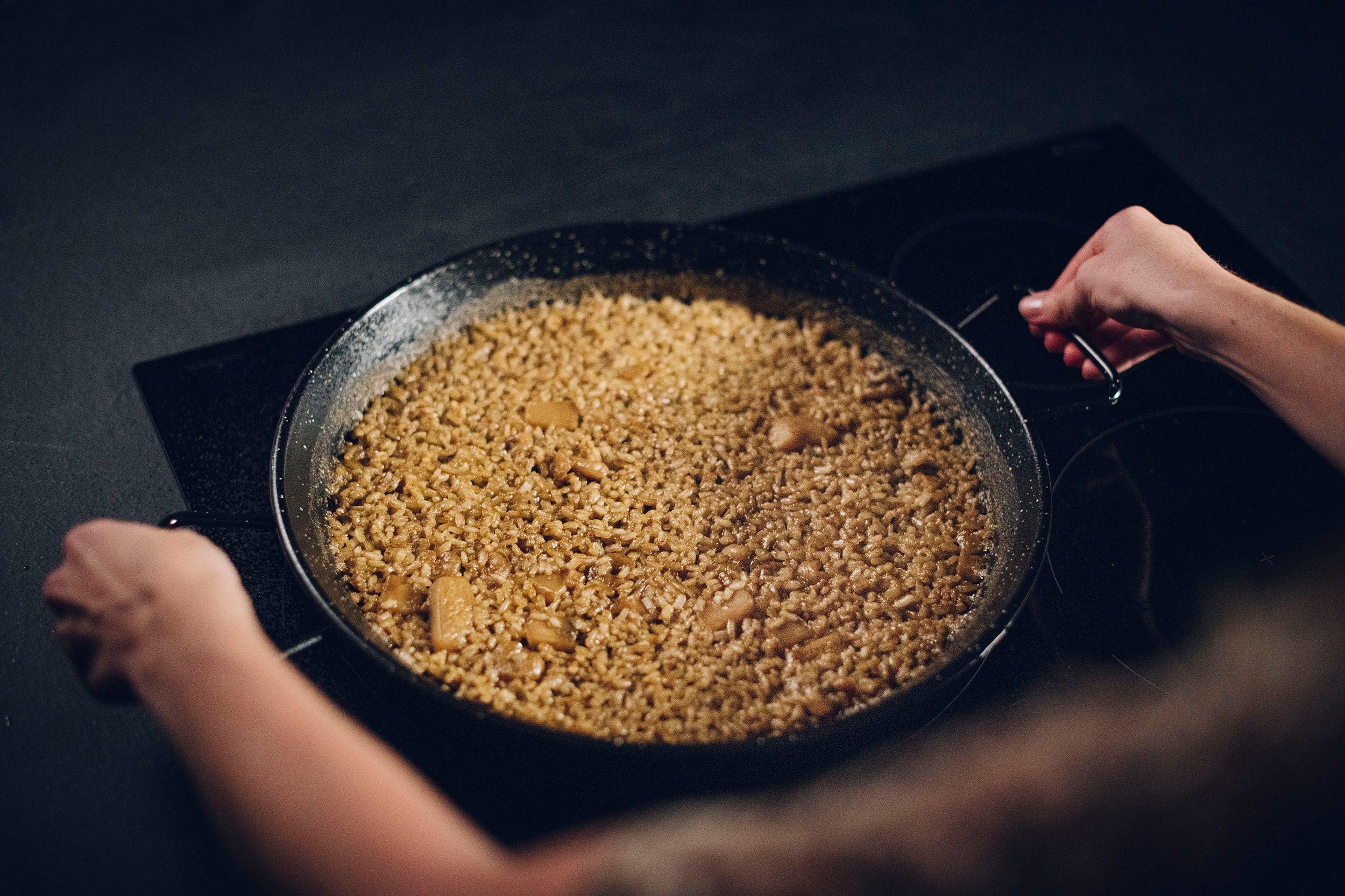 Arroz del Senyoret y Vino Rosado