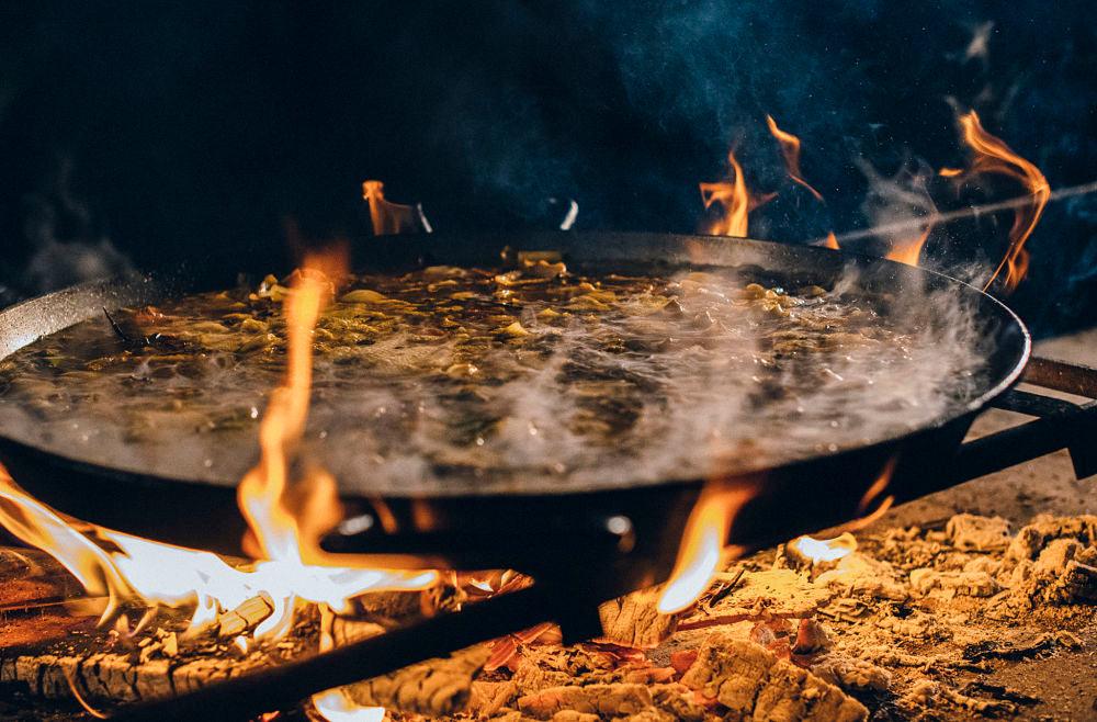 Paella Valenciana - El Paeller -Fleisch und Gemüse Paella für Zwei